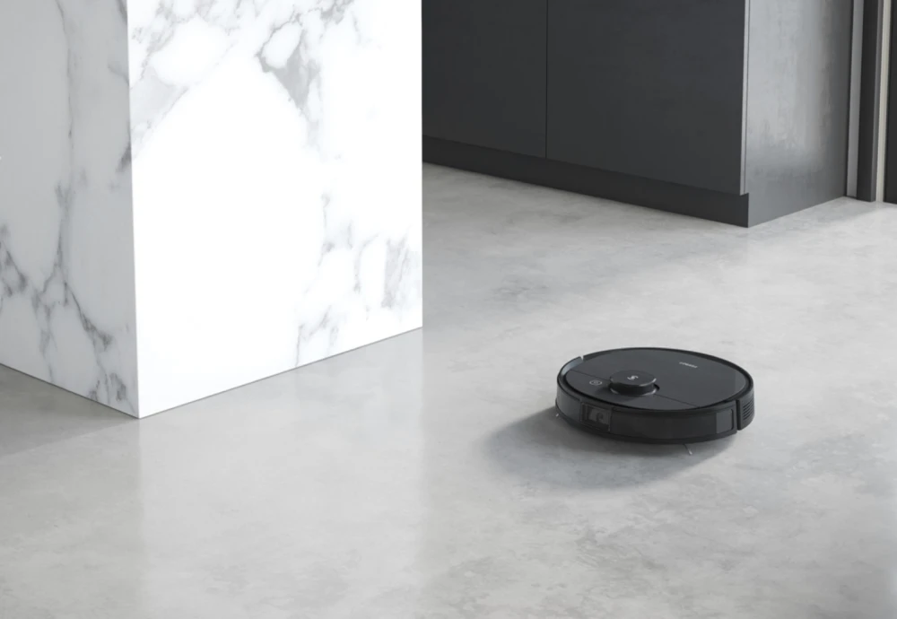 vacuum cleaning robot